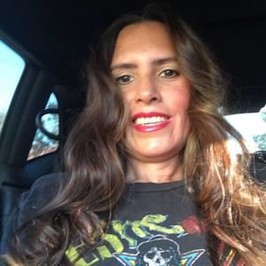 Meet your Posher, Gina